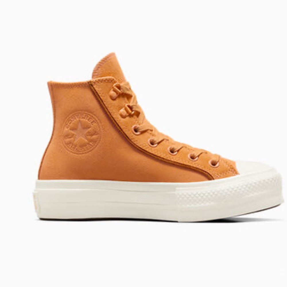 NWT converse Chuck Taylor All Star Lift Platform Suede Tiger MothTawny OwlEgret